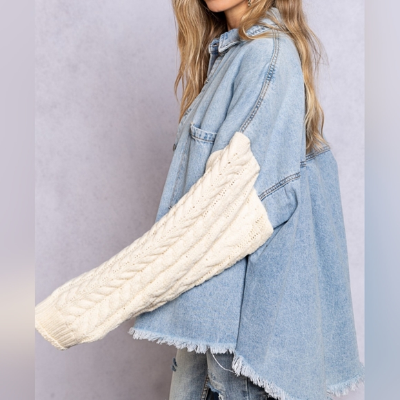 NEW! FABULOUS CHIC BOHO Contrast Sweater Sleeve Button Down Collared Shacket - Picture 5 of 7